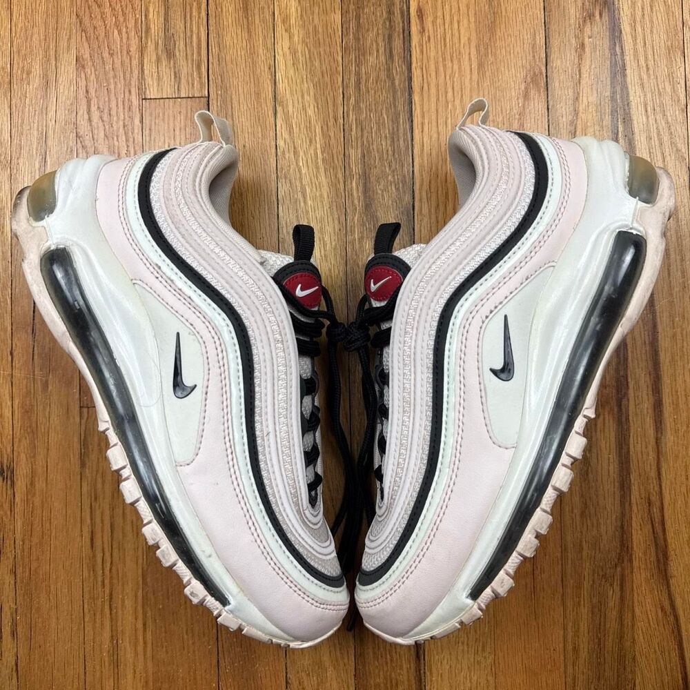 Nike Women's White and Pink Trainers